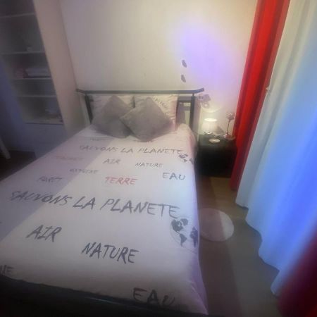 Salle Calme Либорн Екстериор снимка