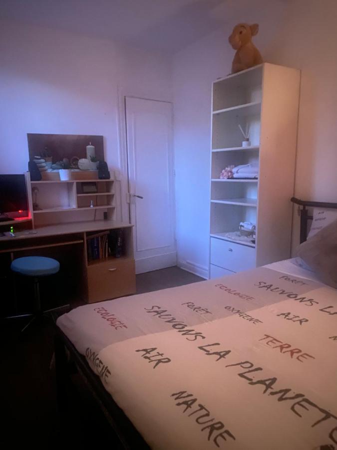 Salle Calme Либорн Екстериор снимка